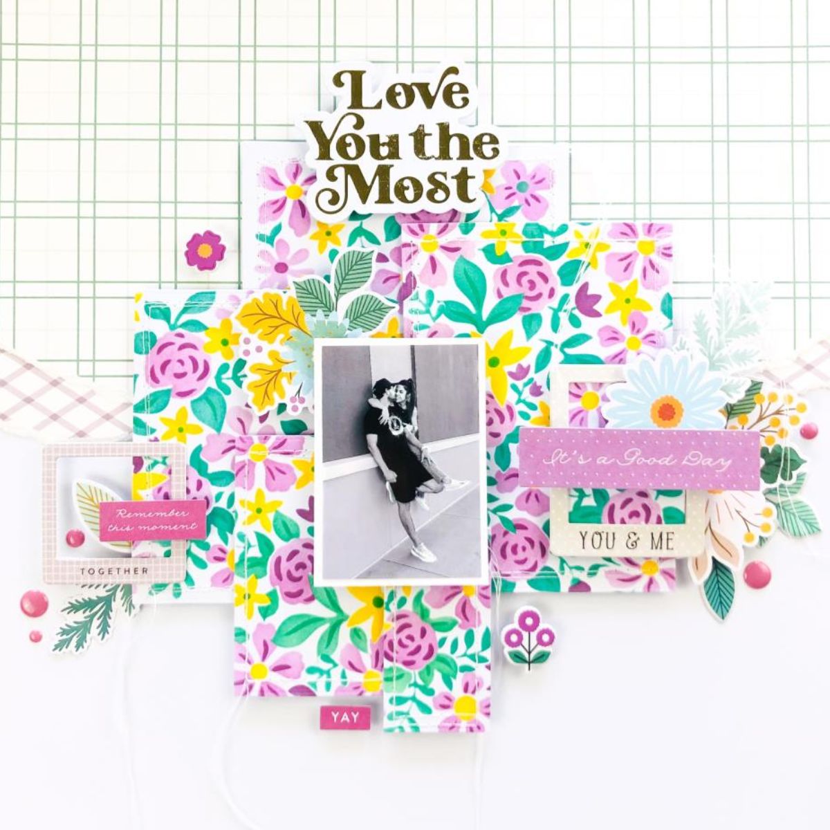 Mixed Blooms Layering Stencil / Estencil en Capas de Flores Mixtas Esténciles / Plantillas Pinkfresh Studio