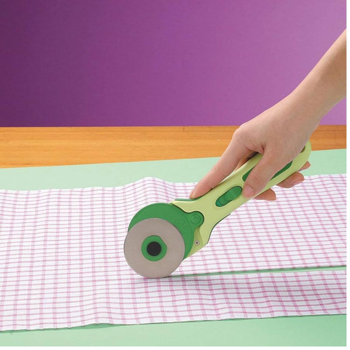 Rotary Cutter 60mm / Cortador Giratorio para Telas Grande Cortadoras / Guillotinas clover