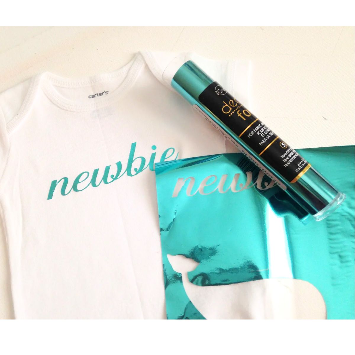 Deco Foil Iron-On Adhesive Transfer Sheet / 5 Hojas Adhesivas Para Foil en Tela Adhesivos / Pegamentos iCraft