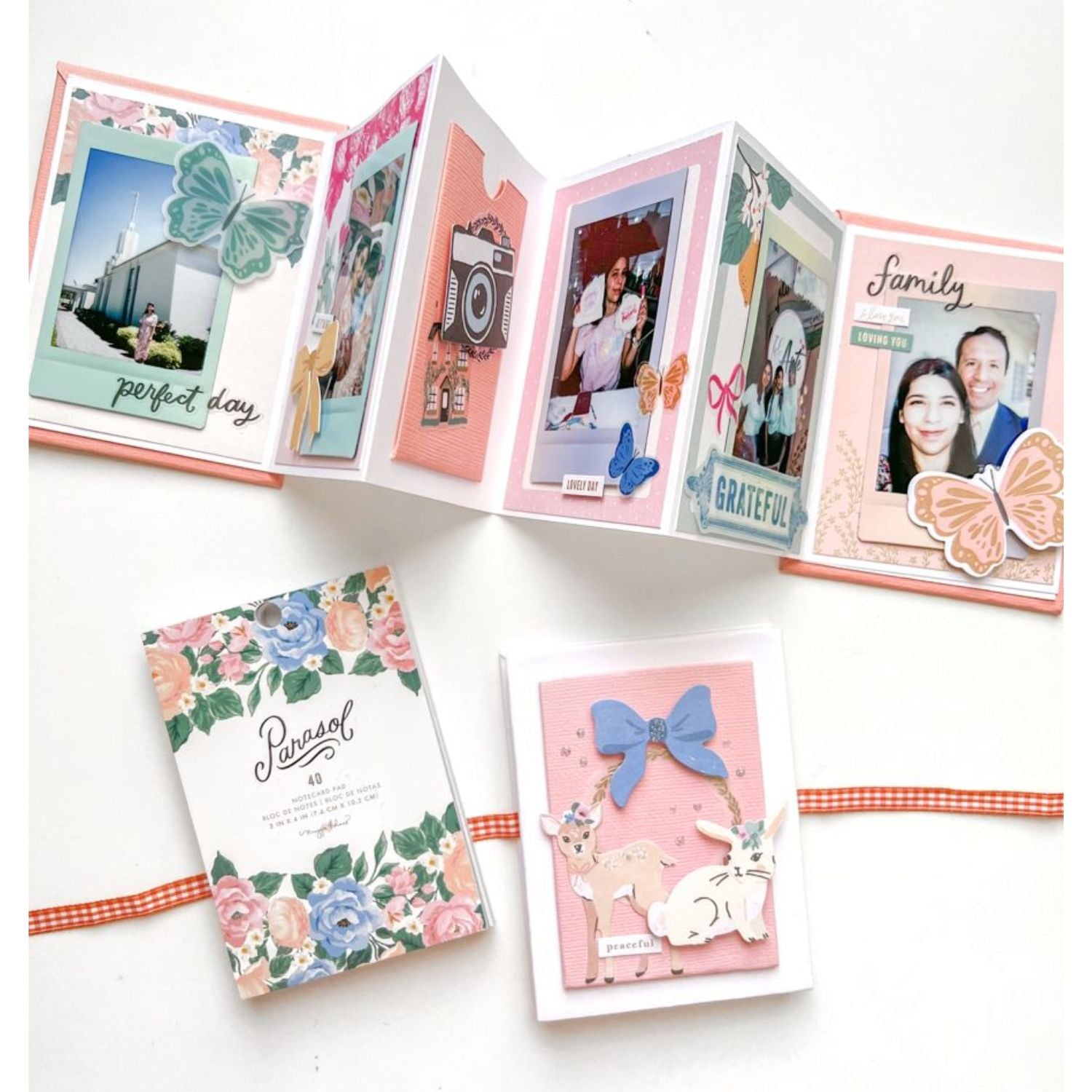 Pastels Solid Cardstock Stack 6" / Paquete Cartulina Texturizada Colores Pasteles Papel DCWV