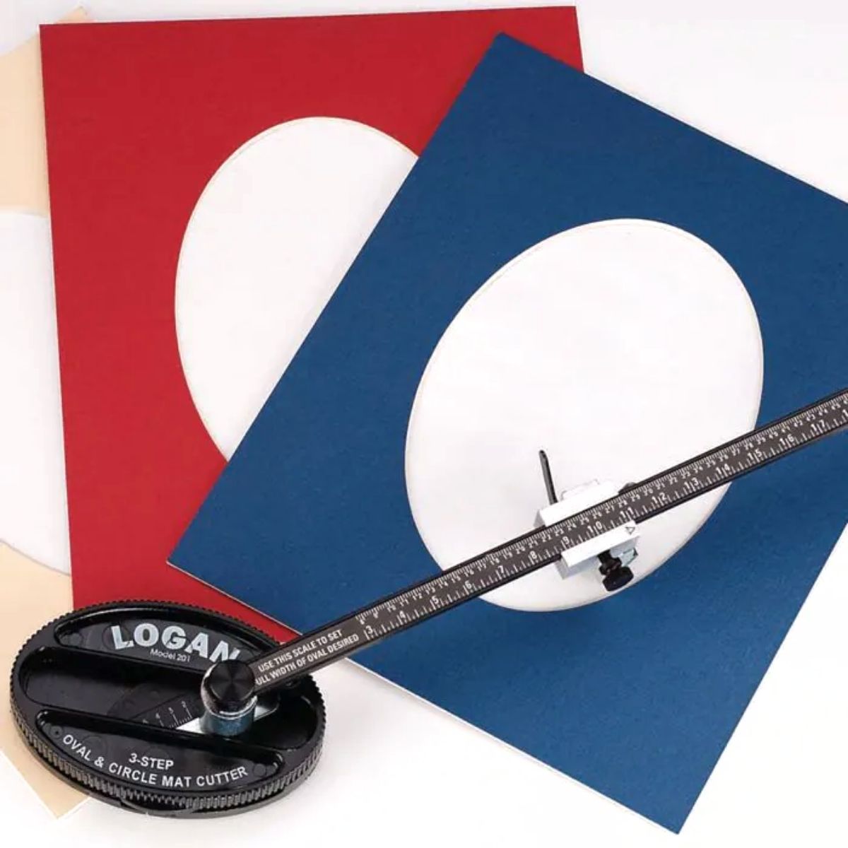Oval & Circle Cutter / Cortador de Círculos y Óvalos Para Carton Cortadoras / Guillotinas Logan