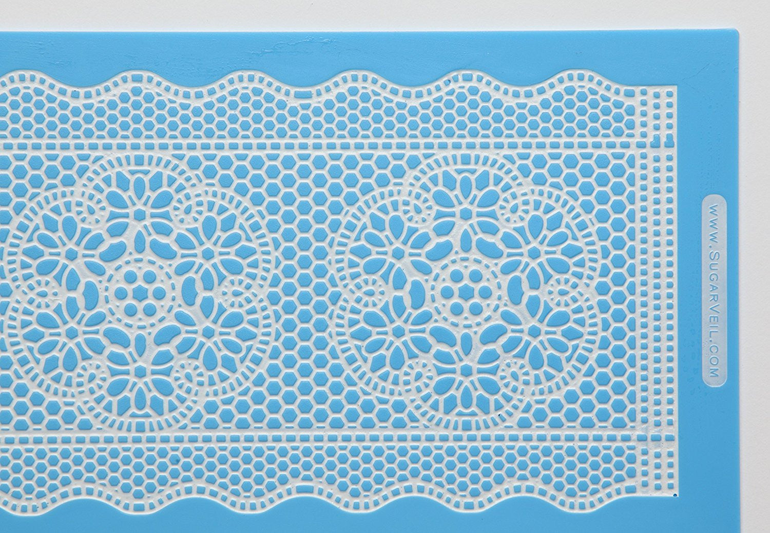 Doily Confectioner&