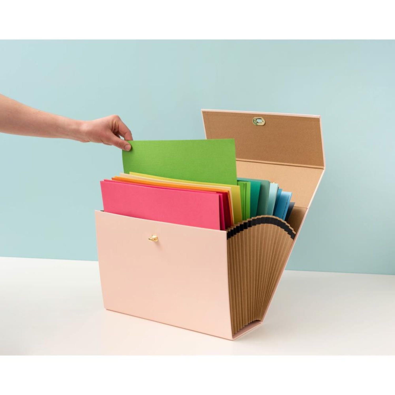 Accordion Paper Storage Pink / Organizador Tipo Acordeón para Papel Almacenamiento y Organización We R Memory Keepers