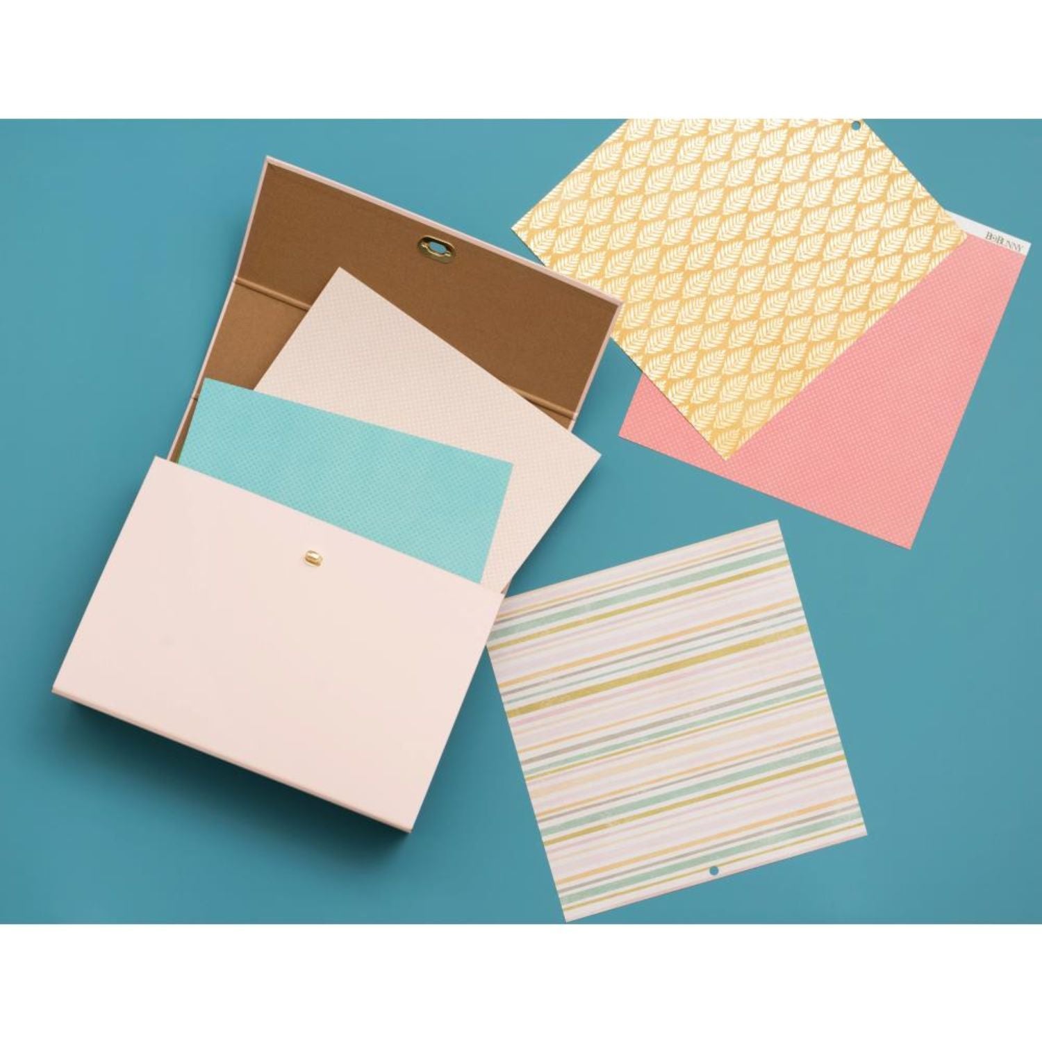 Accordion Paper Storage Pink / Organizador Tipo Acordeón para Papel Almacenamiento y Organización We R Memory Keepers