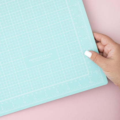 Double-Sided Self-Healing Cutting Mat 17x23 In / Tapete De Corte Autoreparador Turquesa Tapetes, Mats American Crafts
