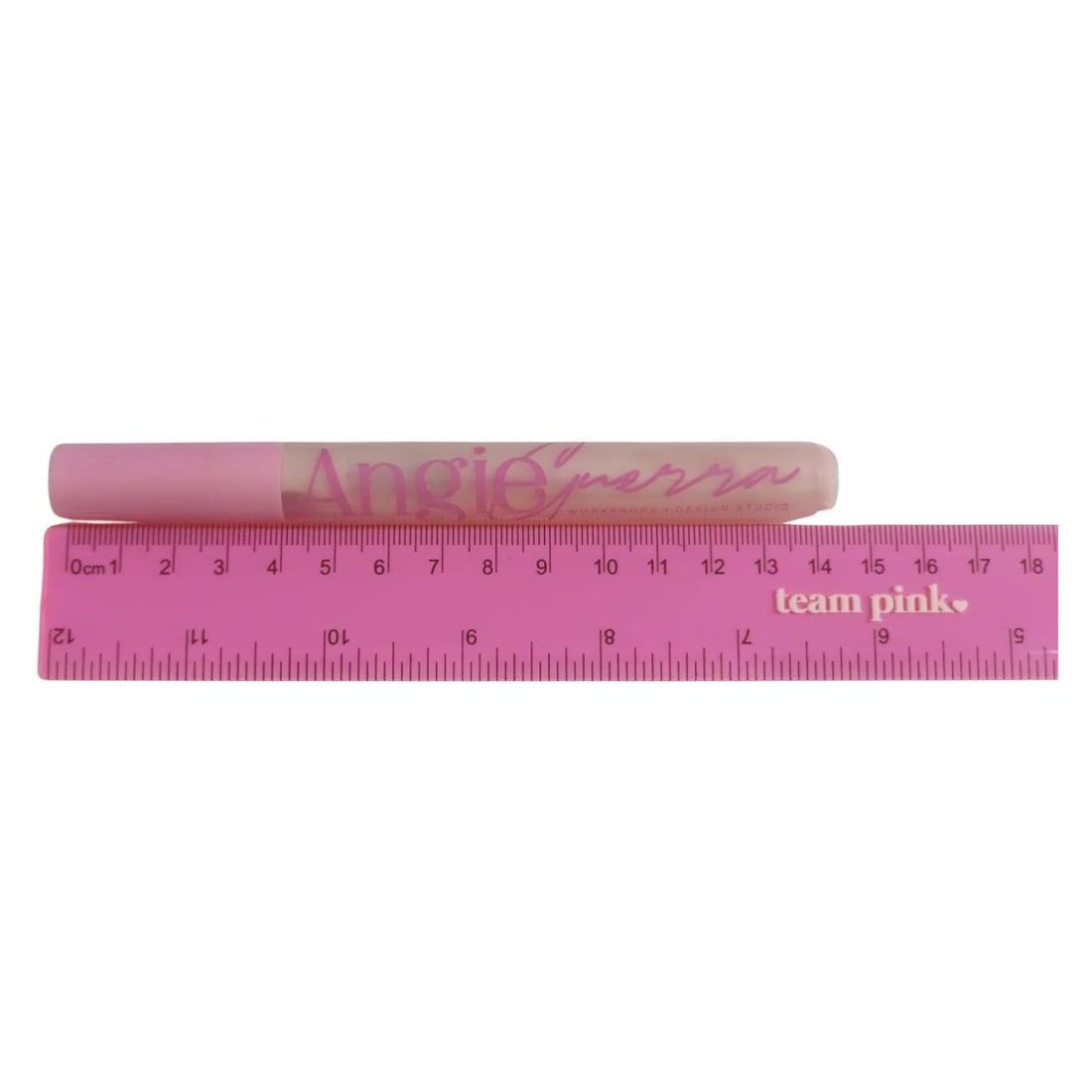 Plastic Ruler / Regla De Plástico Rosa Borradores y Reglas Angie Guerra