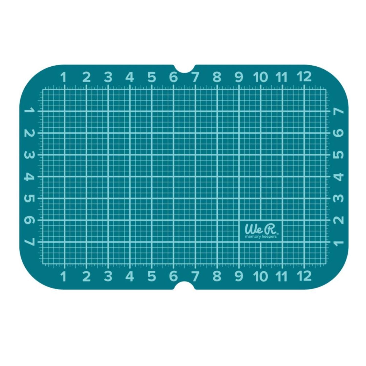 Easy Read Cutting Mat 8 x 13&quot; / Tapete de Corte de Fácil Lectura 20.32 cm Tapetes, Mats We R Memory Keepers
