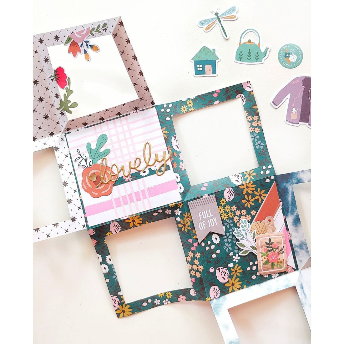 Floral Paradise Cardstock Stack 12&quot; / Paquete Cartulina Floral Con Foil Dorado Papel DCWV