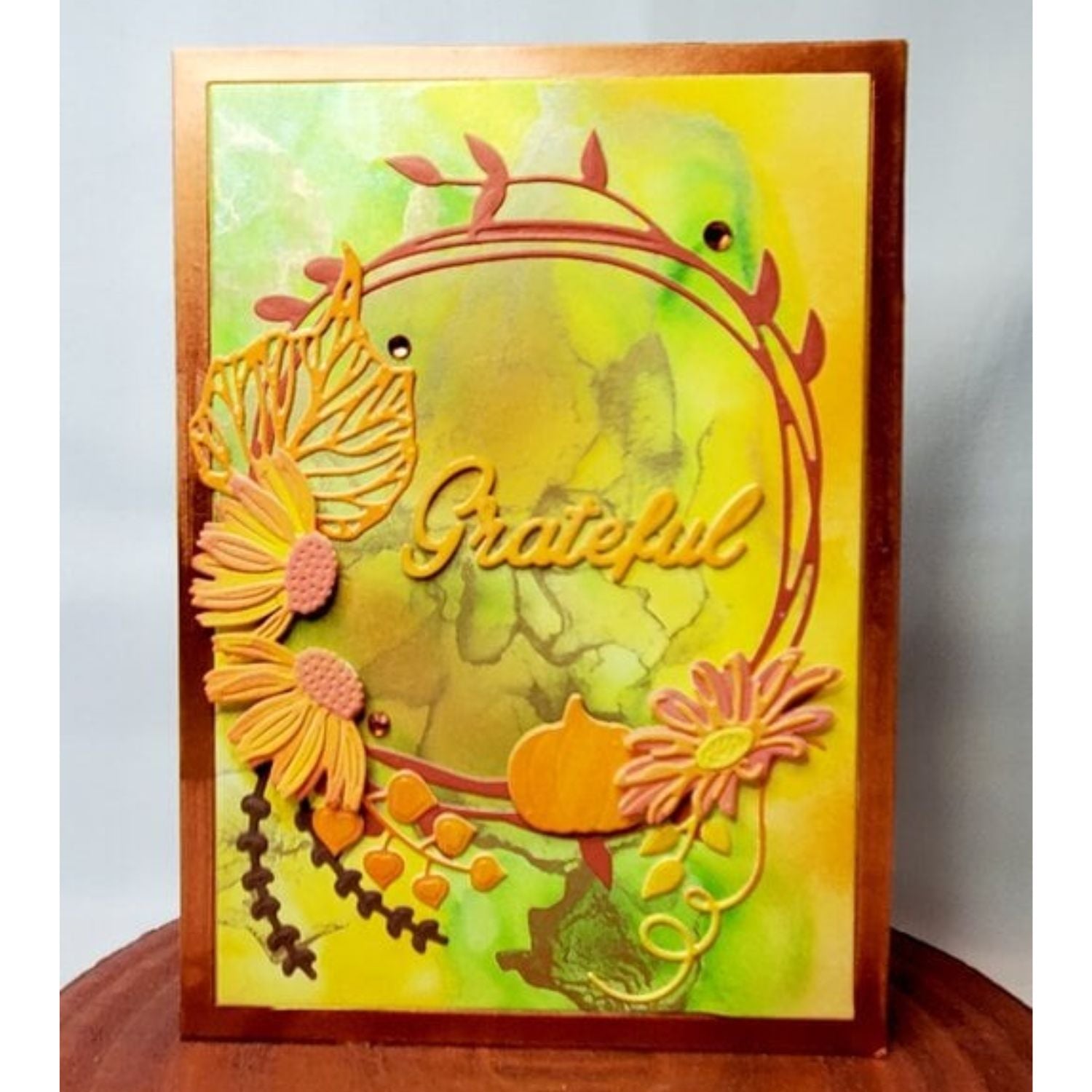 Tim Holtz Alcohol Pearls Radiant / Tinta al Alcohol Aperlada Amarillo Radiante Tintas al Alcohol Ranger