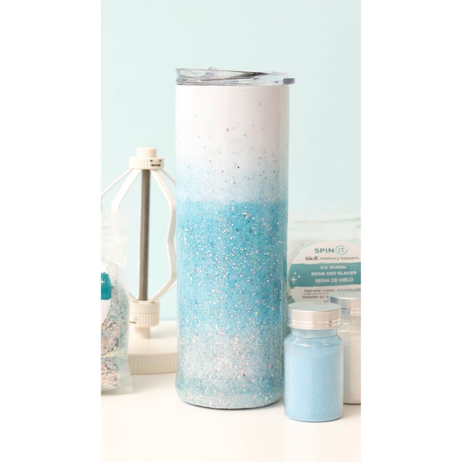 Spin It Glow In The Dark Glitter / Diamantina que Brilla en la Oscuridad Adornos / Embellishments We R Memory Keepers