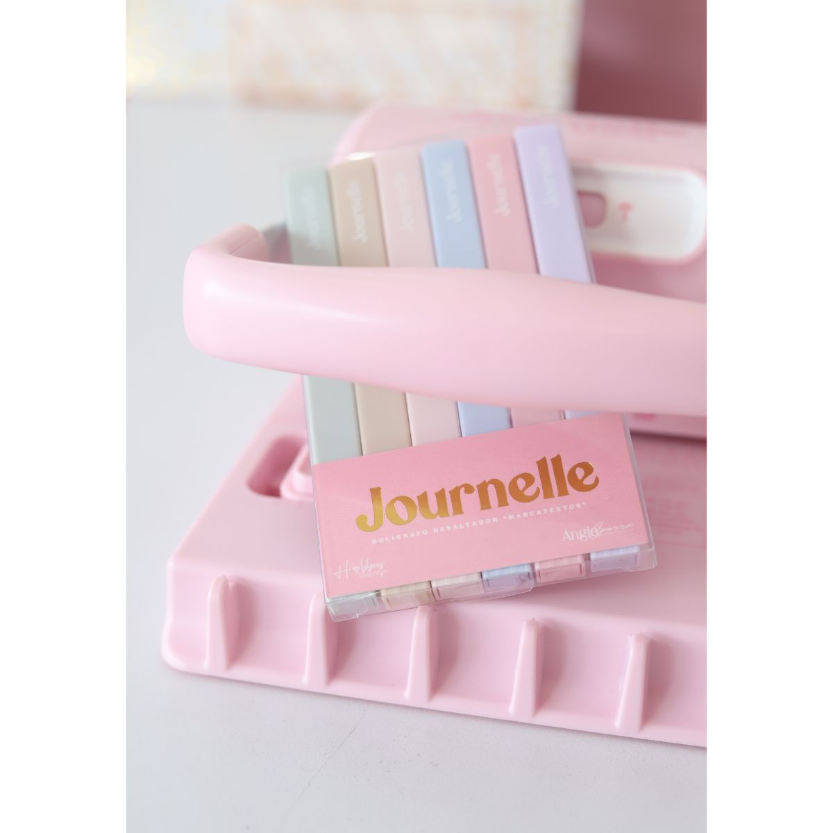 Set de Marcatextos Journelle Tonos Pastel Colores y Plumones Angie Guerra &amp; Hobbees