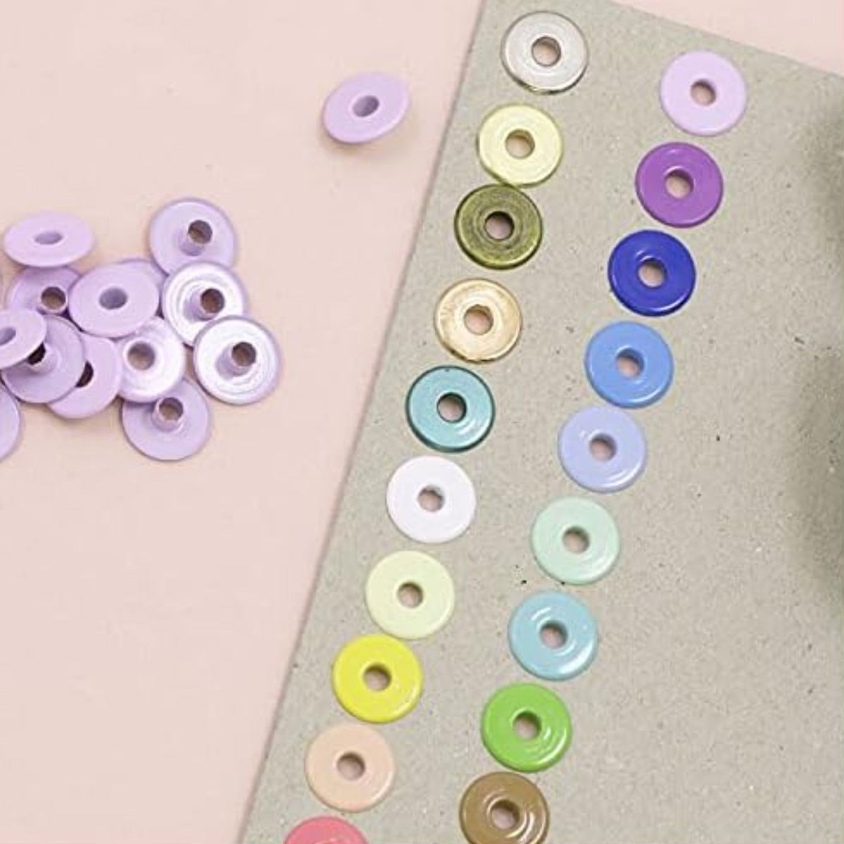 Wide Eyelets Blues / Ojillos Anchos Azules Adornos / Embellishments We R Memory Keepers