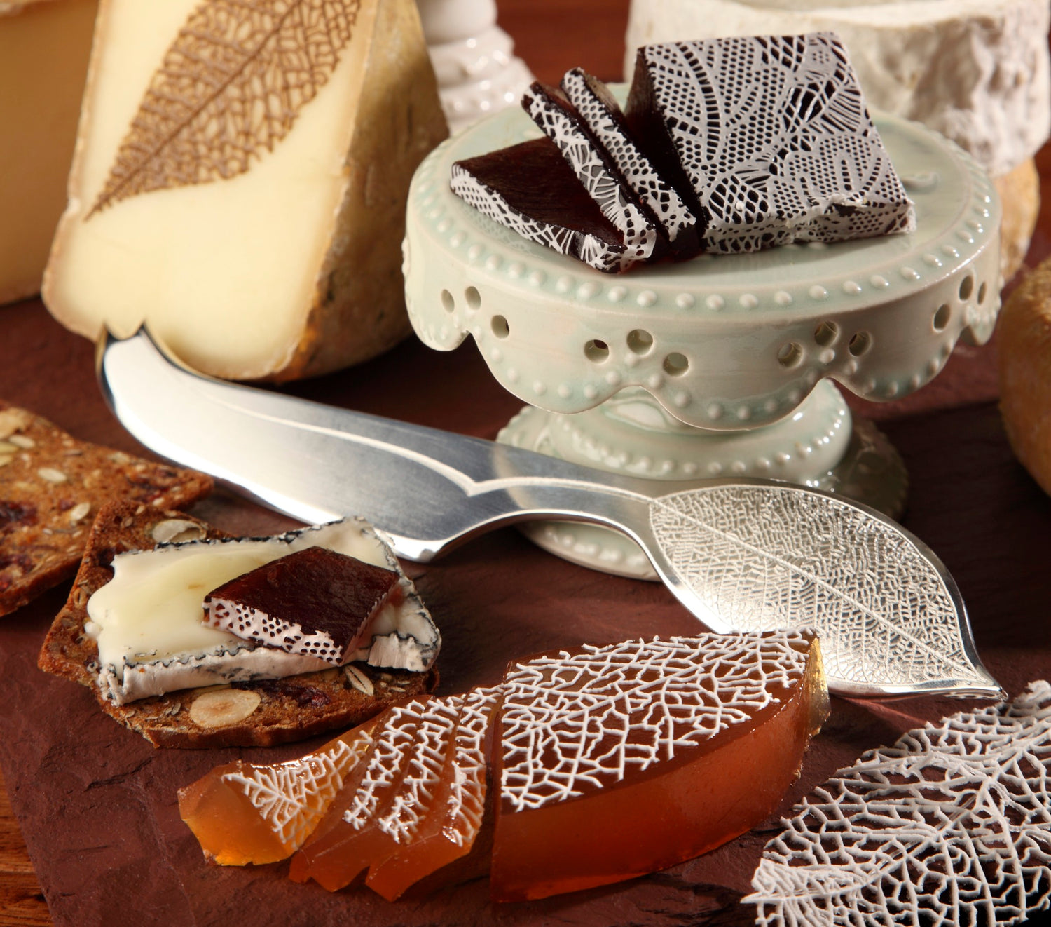 Leaves Toppers Confectioner&