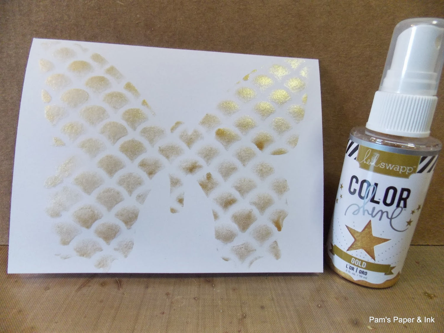 Color Shine Spritz Gold  / Tinta en Spray de Brillitos Dorada Descontinuado Heidi Swapp