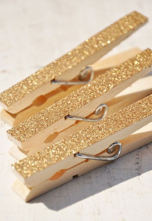 Glistening Gold Glitter Shimmer Spray / Spray de Decoración Dorado Brillante Descontinuado Krylon