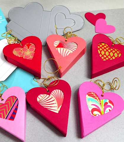 Heart Gift Box Die / Suaje de Caja de Corazon Descontinuado Memory Box