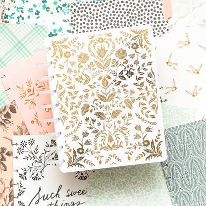 Day to Day Undated Planner Golden / Agenda Planificadora Agendas y Journals Crate Paper