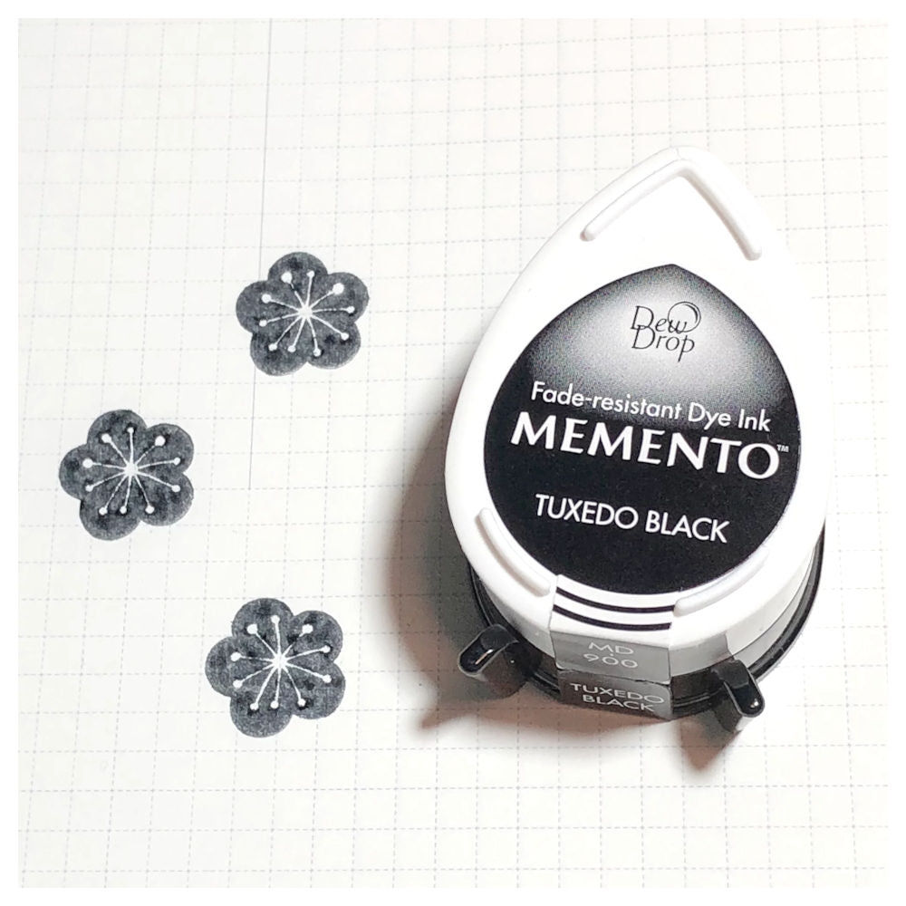 Tuxedo Black Memento Dew Drop  / CojÃn de Tinta para Sellos Negro Tintas TSUKINEKO