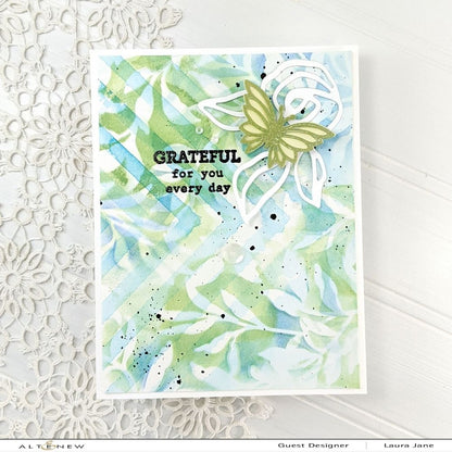 Leaf Bed Stencil / Esténcil de Hojas Descontinuado Altenew