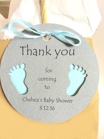 Embossing Punch Baby Feet / Perforadora de Pies de Bebé Descontinuado Momenta