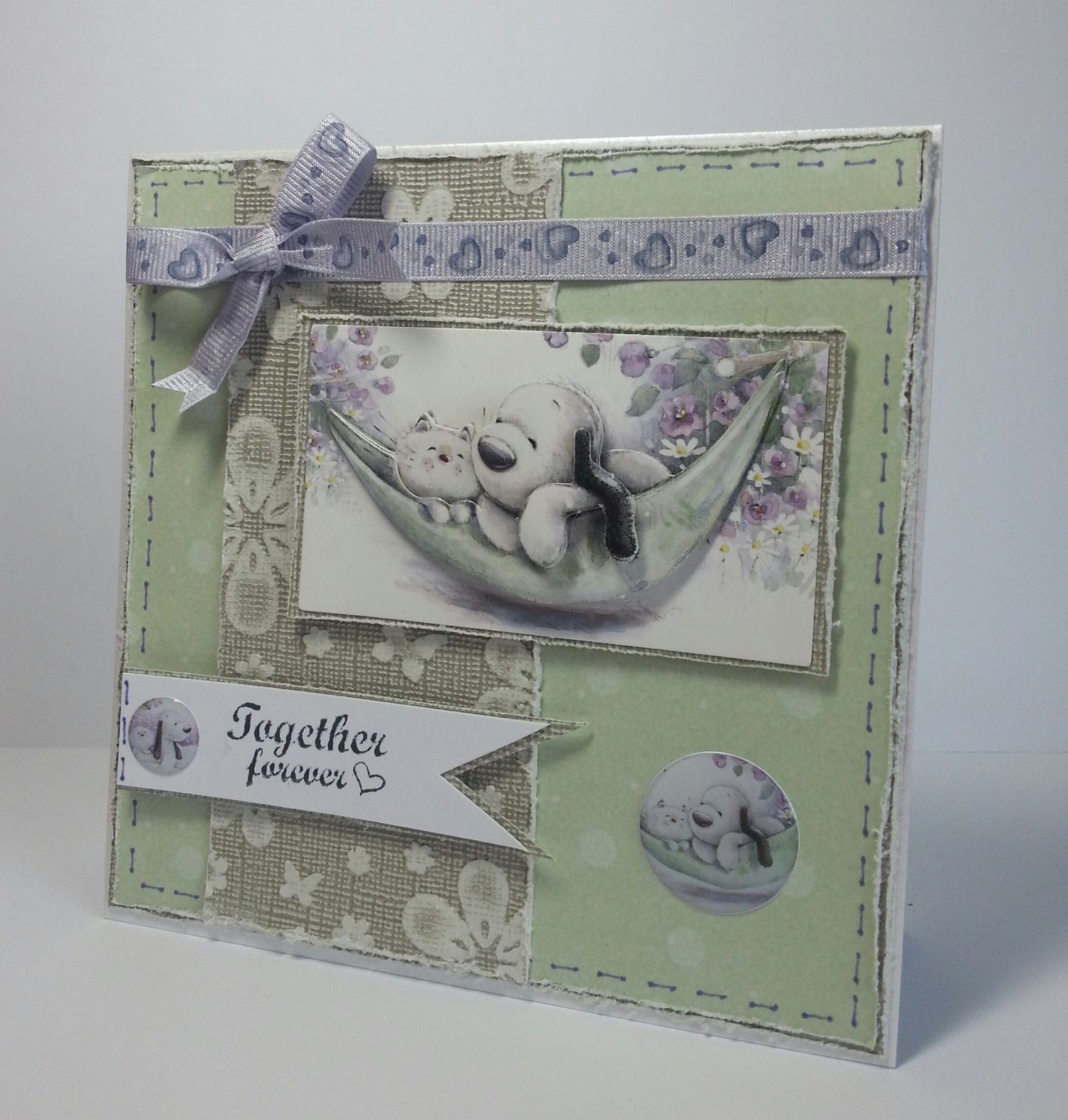 Flowers For You Embossing Folder / Folder de Grabado Flores Descontinuado Crafter&