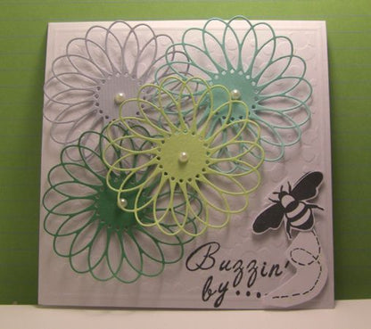 Whimsy Circle Die / Suaje de Corte Círculos Descontinuado Memory Box