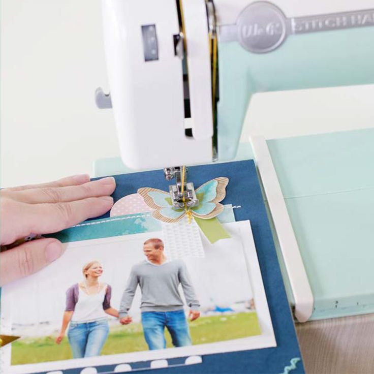 Stitch Happy Mint / Máquina de Coser Descontinuado We R Memory Keepers
