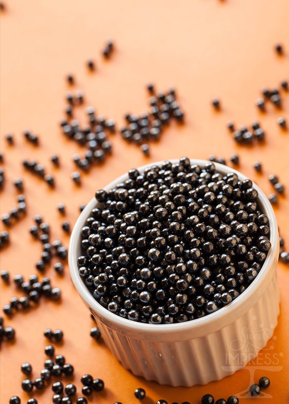 Pearl Sprinkles Black Pearl / Perlas de Azúcar Comestibles Negro Aperlado Descontinuado Wilton