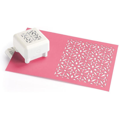 All Over the Page Ornate Square Pattern / Perforadora Cuadrados Adornados Descontinuado Martha Stewart