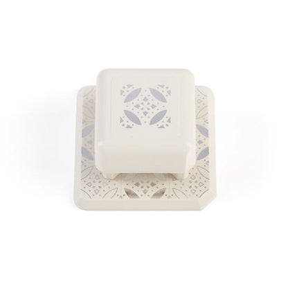 All Over the Page Diamond Rings Pattern / Perforadora Patron Anillos Descontinuado Martha Stewart