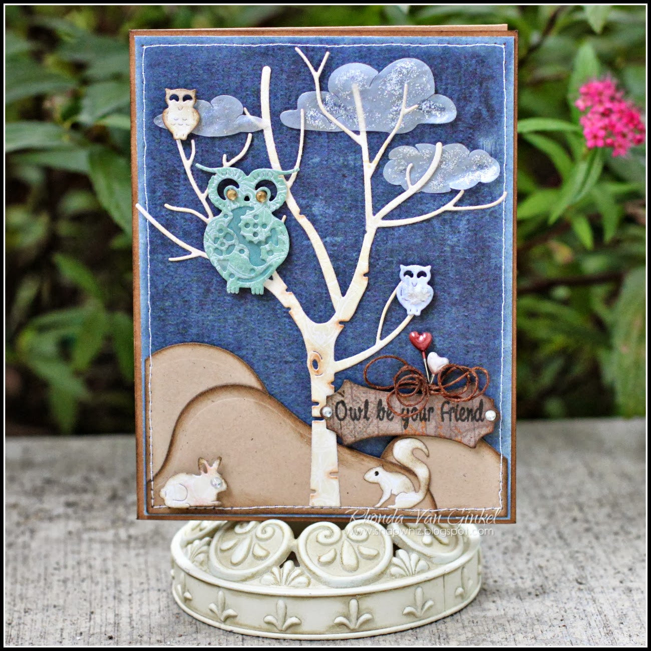 Birch Tree With Cute Critters / Suaje de Corte de Arbol y Animales Descontinuado Cheery Lynn Designs