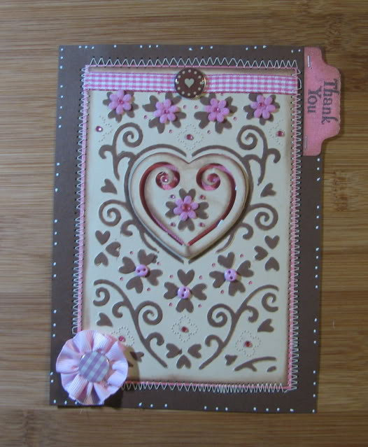 Embossing Plus He Love Me / Folder de Corte y Grabado Marco de Corazon Descontinuado Cuttlebug