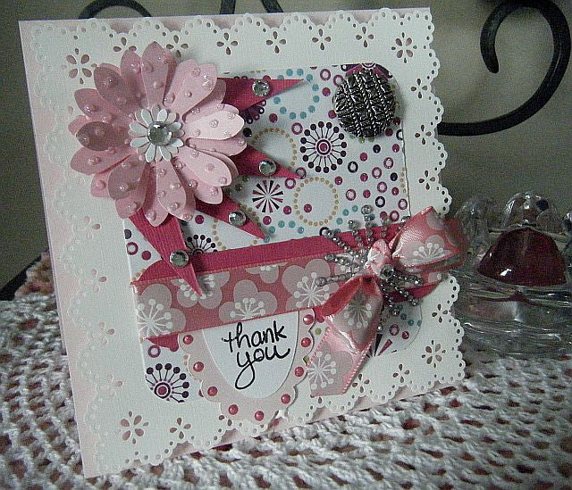Punch Around Eyelet Lace  / Perforadora de Orilla y Esquina  Encaje Descontinuado Martha Stewart