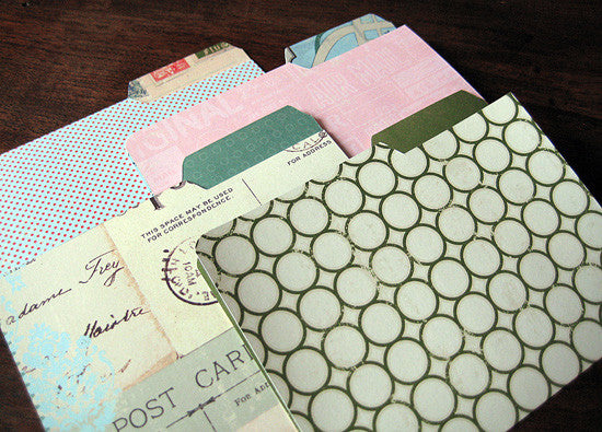 Template Studio File Folder Guide  / Guía Para Carpetas de Archivo Descontinuado We R Memory Keepers