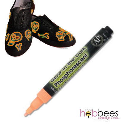 Glow In The Dark Fabric Marker Orange / Marcador Brilla en la Obscuridad Naranja Descontinuado Marvy Uchida
