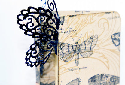 Lock-Itz Flutterby Dies / Suaje de Corte de Mariposa Descontinuado LDRS Creative