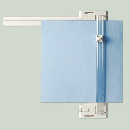 Portable Paper Trimmer / Cortadora Portátil Descontinuado Martha Stewart