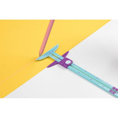 Sliding Gauge / Regla Deslizable 5 en 1 Costura Clover