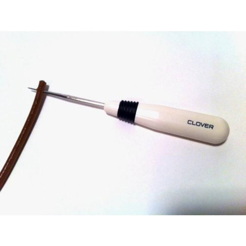 Tapered Awl / Punzón de Sastre Puntiagudo Costura clover