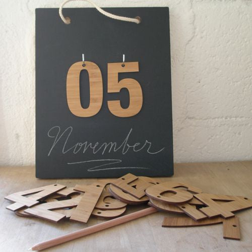 Numbers Punctuation &amp; Symbols Dies / Suaje de Números, Puntuación y Símbolos Descontinuado Ek Success
