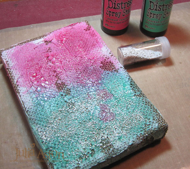 Distress Picked Raspberry Spray Stain / Tinta en Spray Rosado Descontinuado Ranger