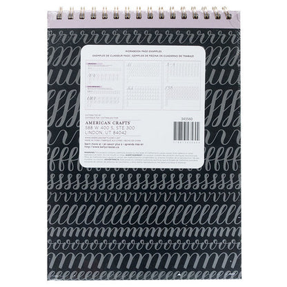 Kelly Creates Small Brush Workbook / Cuaderno de Trabajo para Caligrafía 122 hojas Caligrafía Kelly Creates