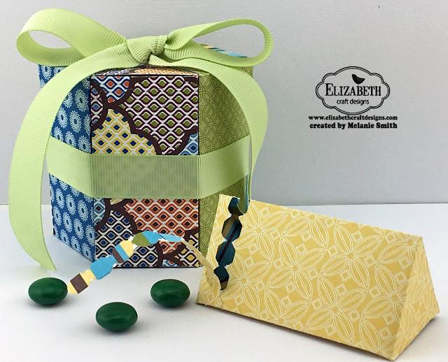 Triangle Treat Box Die / Suaje de Caja Triangular Descontinuado Elizabeth Craft Designs