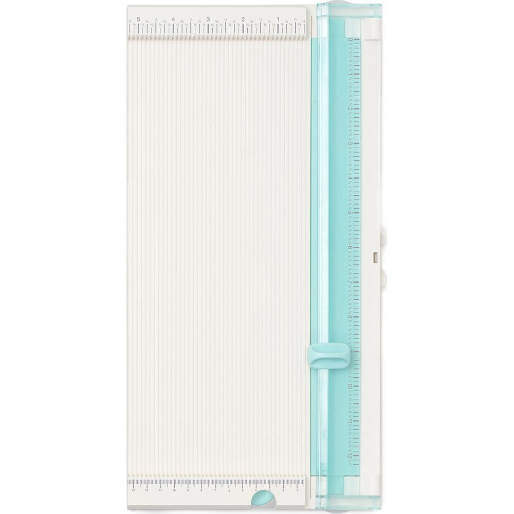 Trim &amp; Score Board / Tabla de Corte y Dobleces Cortadoras / Guillotinas We R Memory Keepers