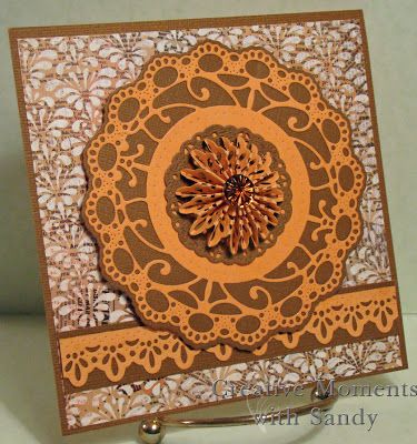 Ankara Lace Doily with Angel Wing Die / Suaje de Tapete de Encaje Descontinuado Cheery Lynn Designs