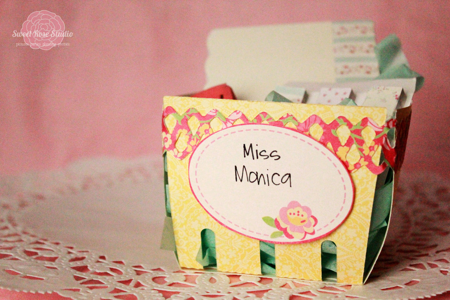 Suaje de Corte de Caja de Cesta / Berry Container Descontinuado LifeStyle Crafts