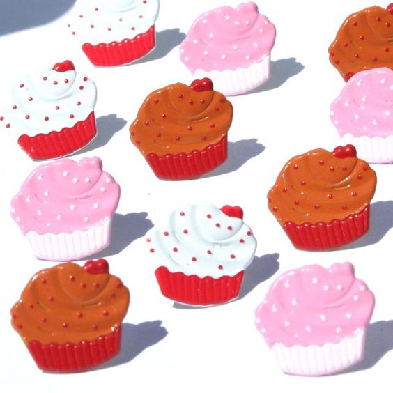 Cupcake Brads / Brads de Panquecitos Adornos / Embellishments Eyelet Outlet