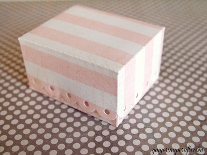 Suaje de Corte de Caja Cuadrada con Ondas / Eyelet Box Descontinuado LifeStyle Crafts