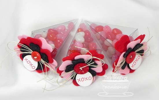 Suaje de Corte de Cajita de Cono / Cone Treat Box Descontinuado Die Namics