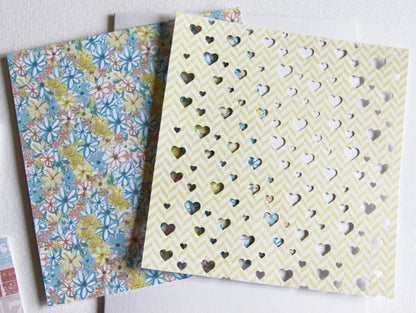 All Over the Page Heartbeat Pattern / Perforadora Diseño de Latido del Corazon Descontinuado Martha Stewart